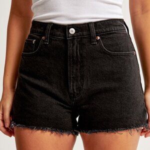 Abercrombie & Fitch Women's Curve Love High Rise The Mom Short Black Size 28 / 6